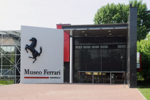 ingresso museo Ferrari maranello